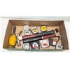 Image 1 : FLAT OF 9 TAPE MEASURES AND 2 HAMMERS