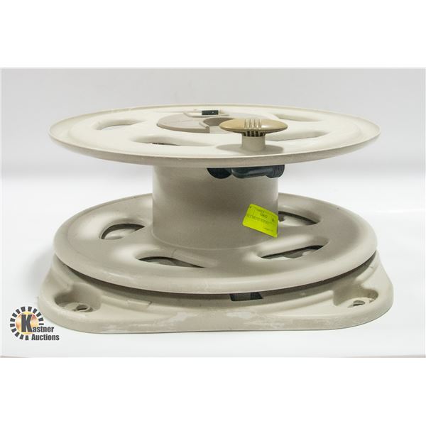 WALL MOUNT HOSE REEL