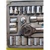 Image 3 : Tekz 40pc. 1/4" & 3/8" Drive socket set