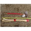 Image 3 : Fireman Axe + 2 wooden handles