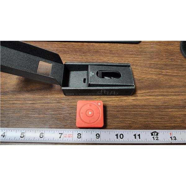 Mighty Vibe- Spotify and Amazon Streaming Music Player - appears unused, like new just needs app.