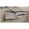 Image 2 : Pair of Metal Shovels