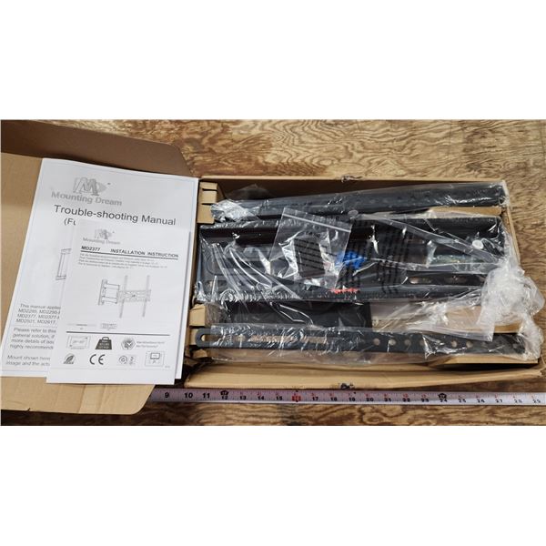 Full Motion TV wall mount