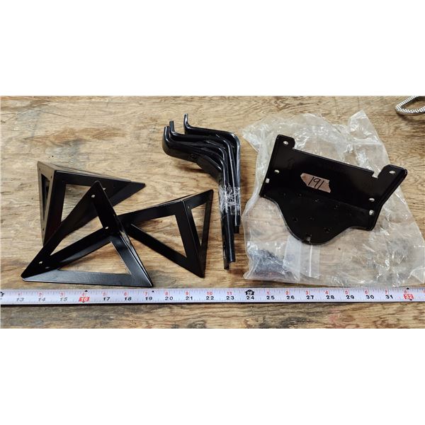 Assorted brackets - like new