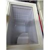 Image 4 : Chest Freezer (works)22 X 31.5 X 35" H + BBQ Cover