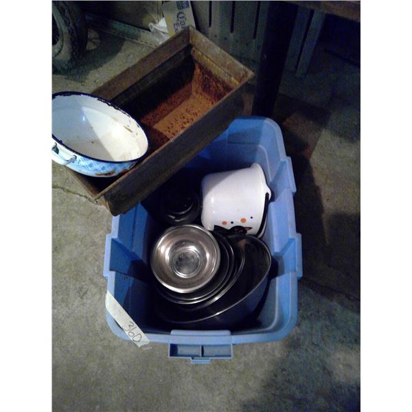 Misc Lot of Bowls & Stuff