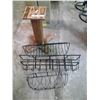 Image 1 : Table Base & 3 Wire Baskets for Flowers