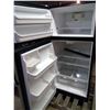 Image 2 : Frigidaire Fridge - works well
