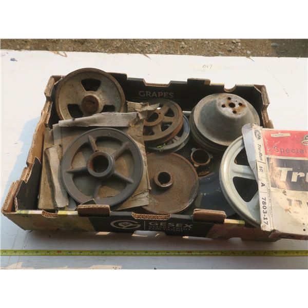 lot of assorted pulleys