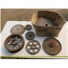 Image 1 : lot of assorted pulleys
