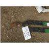 Image 2 : large pruners, grease gun and air grease gun
