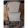 Image 4 : 2 Vintage Folding chairs