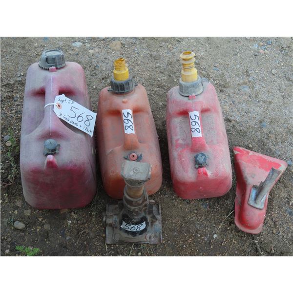 3 Gas cans + Car jack + trailer head