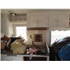 Image 13 : Oasis Camper Trailer with Contents, M-S-1276 DOHNo.84711 - VIN unknown
