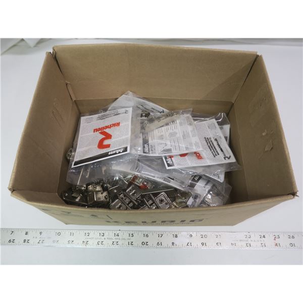 lot of European style hinges