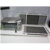Image 1 : Black & Decker toaster oven and 2 expanding screens - screens: 20-1/4"x11-1/4", expands to 37-1/4"