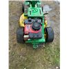 Image 2 : 681 - JD R70 Riding Mower (non runner, seized engine, parts tractor)