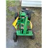 Image 4 : 681 - JD R70 Riding Mower (non runner, seized engine, parts tractor)