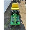 Image 3 : 682 - JD R70 Riding Mower