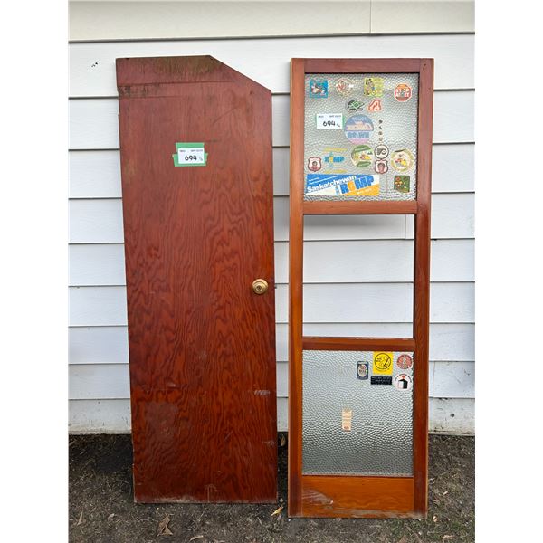 694 - 2 Vintage doors (70’s era)