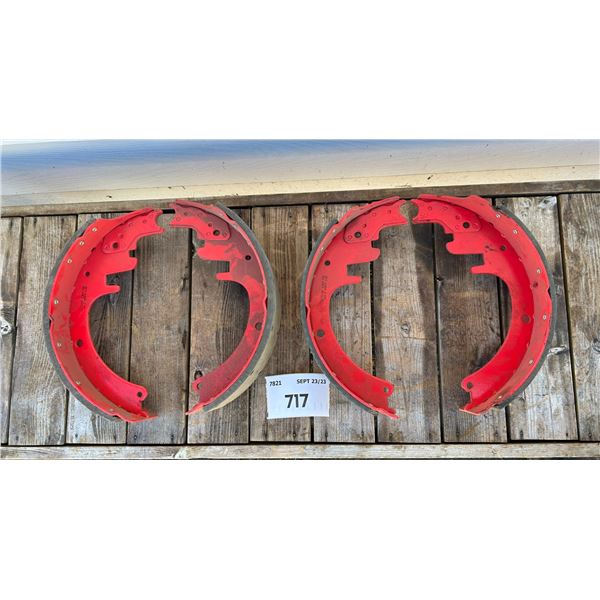 717 - New set of brake shoes for Square Body Chev Dually