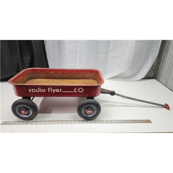 Small vintage, Radio flyer 80, red wagon