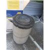 Image 2 : napa gold air filter 6441