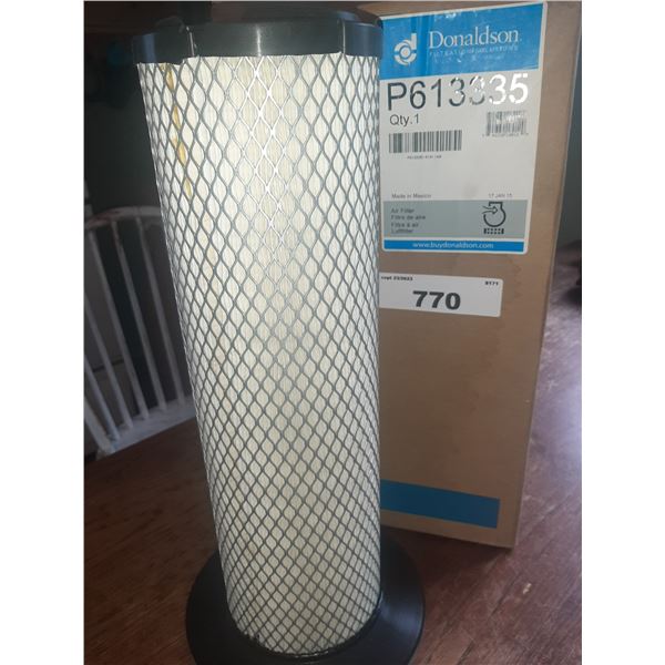 Donaldson  p613335 inner air filter fits 544j