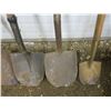 Image 5 : lot of shovels