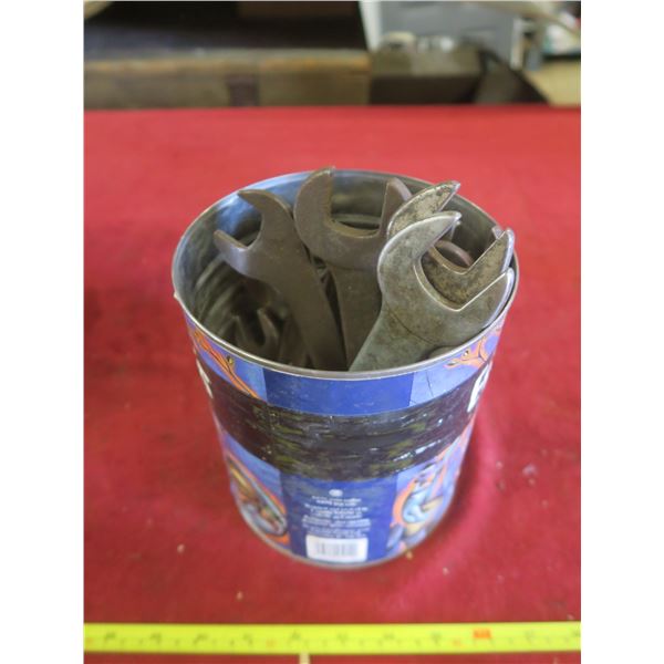 lot of vintage wrenches