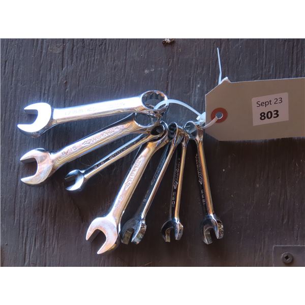 Set of Husky stubby SAE wrenches