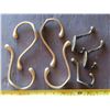 Image 1 : 7 old brass coat hooks