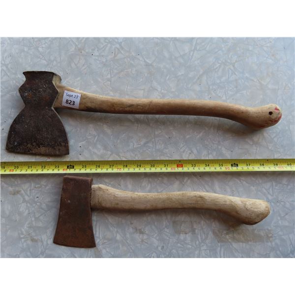 Small vintage hand axe & hatchet