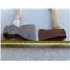 Image 4 : Small vintage hand axe & hatchet