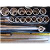 Image 5 : Co-Op Shopmaster professional 21 piece 3/4" Drive socket set - nice condition