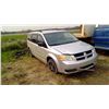 Image 2 : 2009 DODGE GRAND CARAVAN SE  Hail damaged  VIN 2D8HN44EX9R685016
