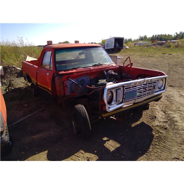 Dodge Fargo W10  Hood and fender in box  VIN W14BF7S127116