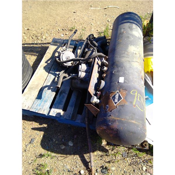 Propane tank and items off 460 Ford F1