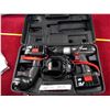 Image 1 : Craftsman 19.2 V drill/light kit, 2 batteries and charger in case
