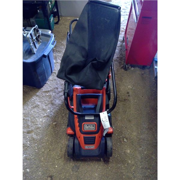B&D electric lawn mower-works well