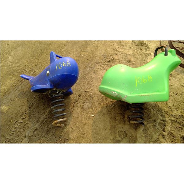 2 Spring mount playground toys
