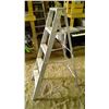 Image 2 : 5 foot step ladder