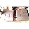Image 1 : 11     2' X 2' rubber pavers