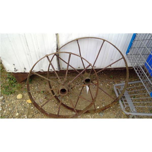 2 steel wheels 26 and 30"