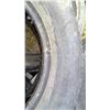 Image 3 : 5 tires 4- 215/50 R 17 goodyear, 1 215/60 R 16 Firestone