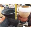 Image 8 : Lot of planters and misc.