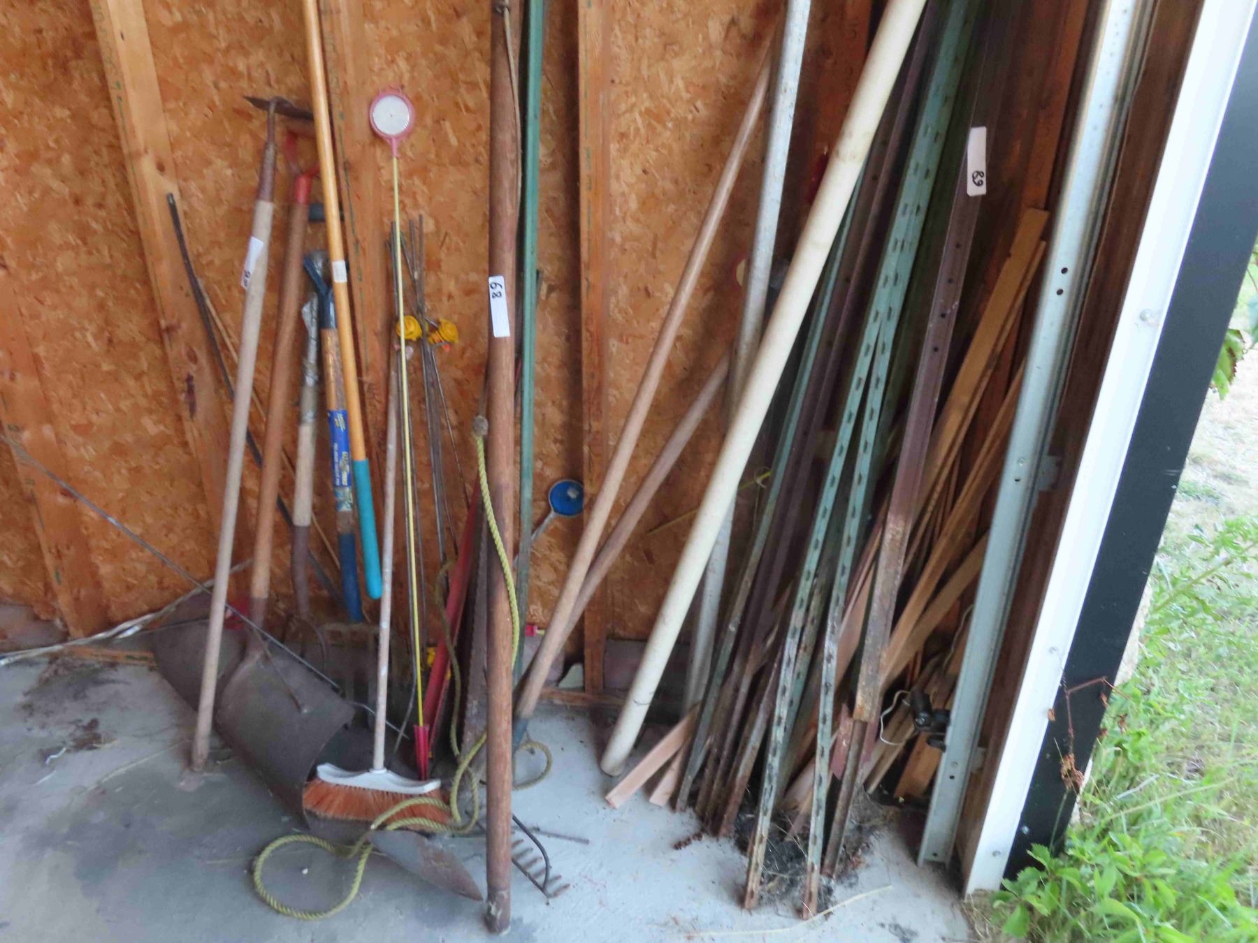 Hand Yard Tools : Rakes, Hoe, Forks, Tree Branch Cutter , 6 Steel