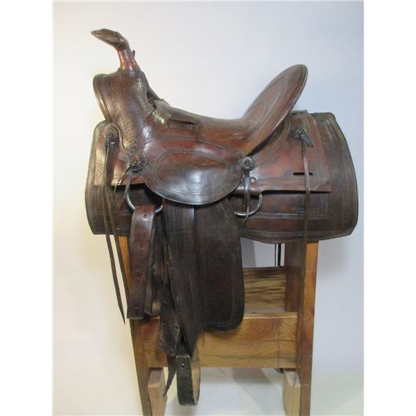 Marked Lohlein + Sigwart Laramie Wyo Slick Fork Loop Seat Saddle- 15  Seat- Stamped- No Sheepskin- R