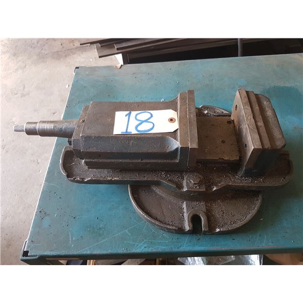 Milling Vise 6  with swivel base