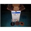Image 2 : Box(25) of MERIT Powerlock Disc 3" Scotch-Brite Gr. Coarse with Mandrel shank 1/4"